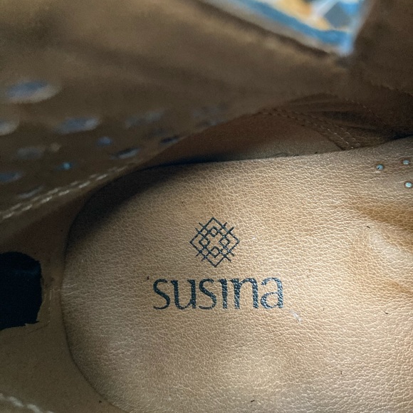 SUSINA black suede booties - Picture 4 of 9